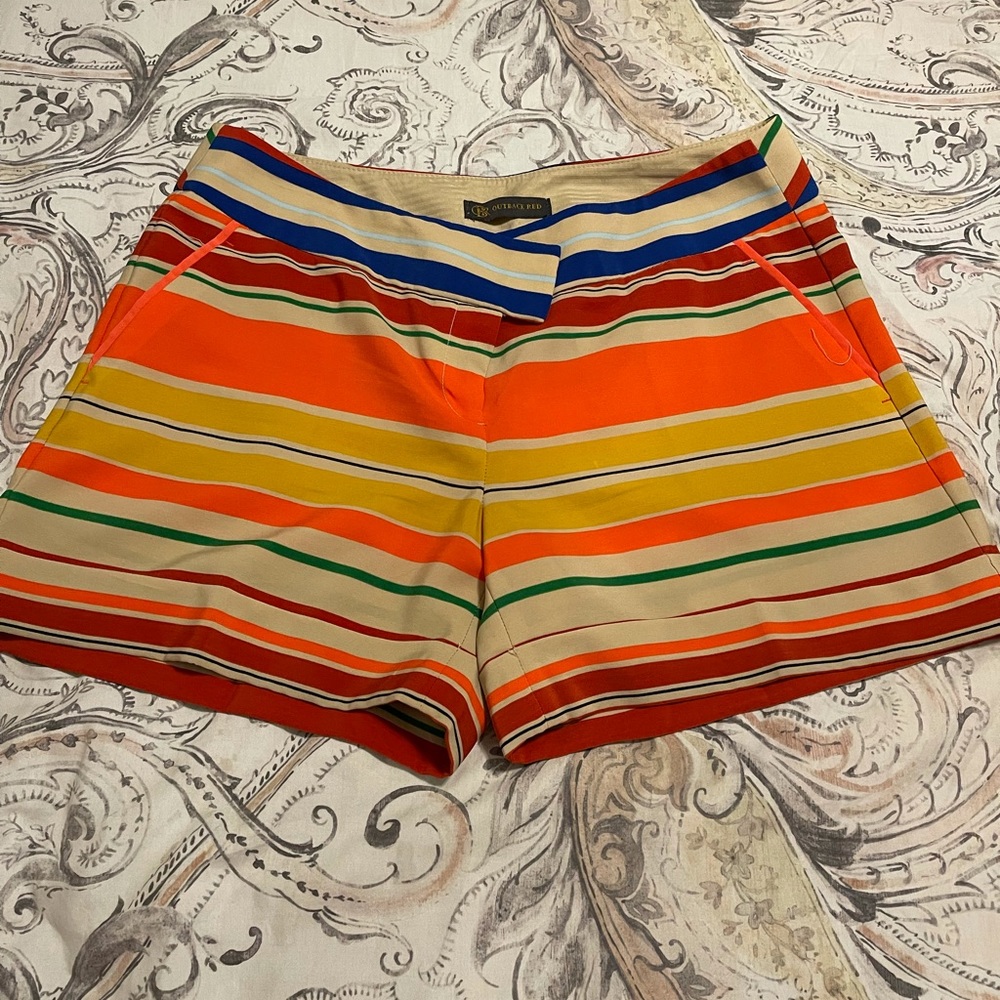 Size 10 Limited (Outback Red collection) striped shorts 3 inch inseam